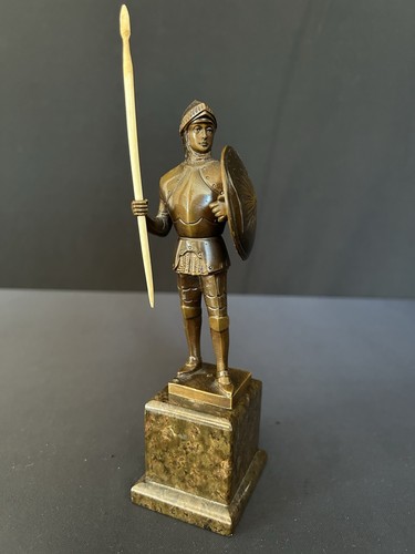 Kleine bronze figur ritter - kleine,