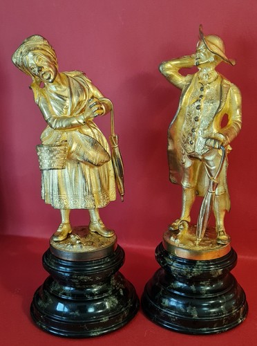 Paar bronzefiguren vergoldet - bronzefiguren,,