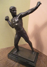 BRONZE FIGUR / STATUETTE  "