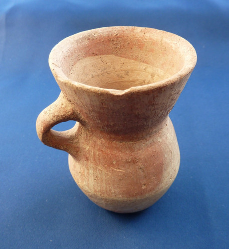 Bronzezeitlicher henkelkrug - bronzezeitlicher,