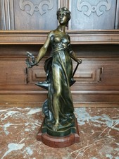 Große Salon Bronze Skulptur