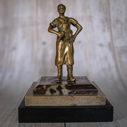 Antike figur brauer bier - figur,