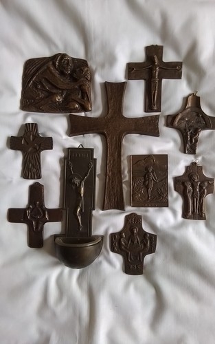 Religiöse bronzen kreuze - bronzen,