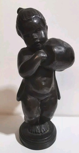 Bronze mädchen mit muff - bronze,,